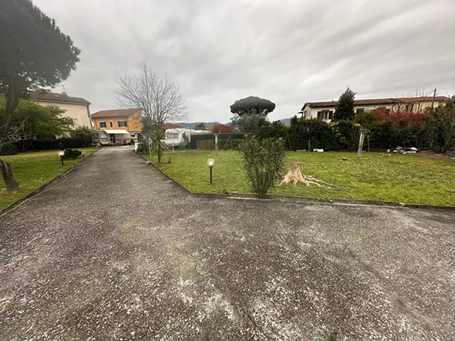 Immagine 4 di Casa indipendente in vendita  a Castelnuovo Magra