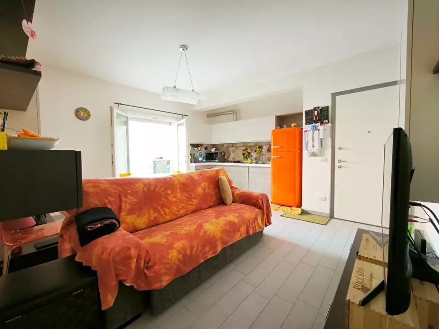 Immagine 7 di Appartamento in vendita  a Carrara