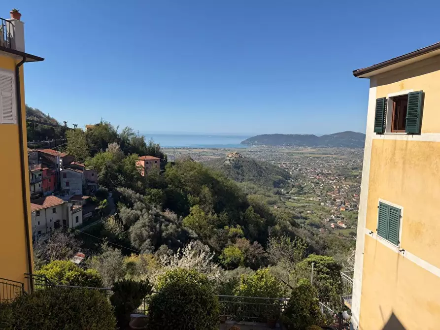 Immagine 8 di Terratetto in vendita  a Ortonovo