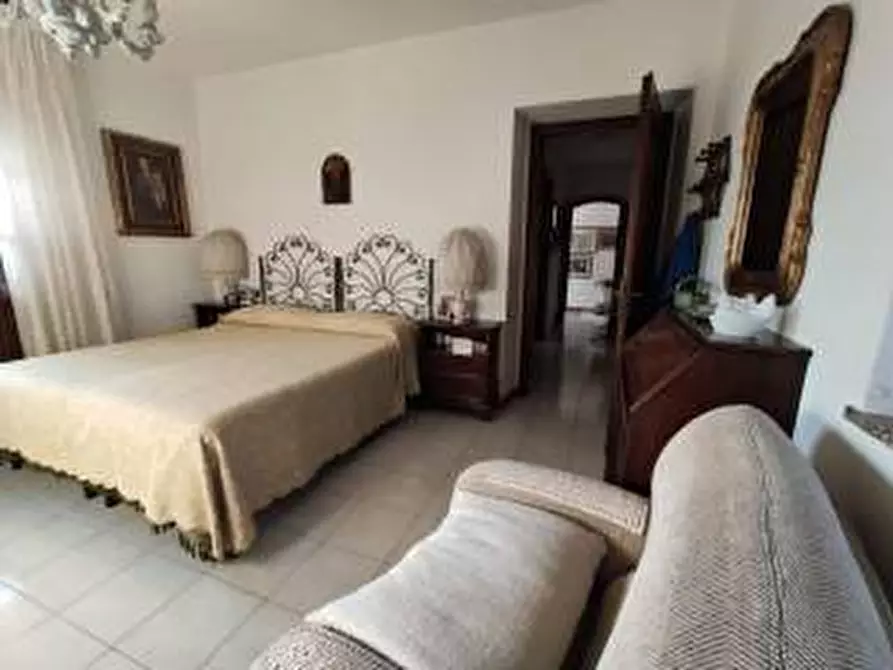 Immagine 8 di Terratetto in vendita  a Castelnuovo Magra