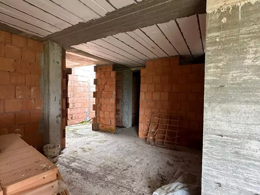 Immagine 16 di Villa in vendita  a Sarzana