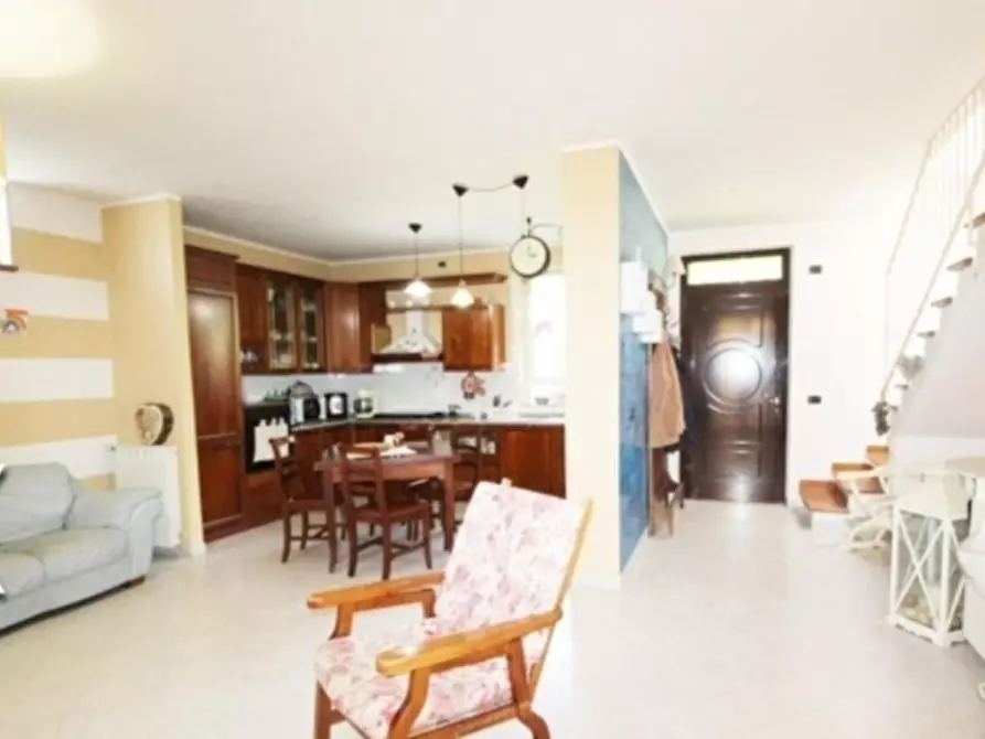 Immagine 5 di Terratetto in vendita  a La Spezia