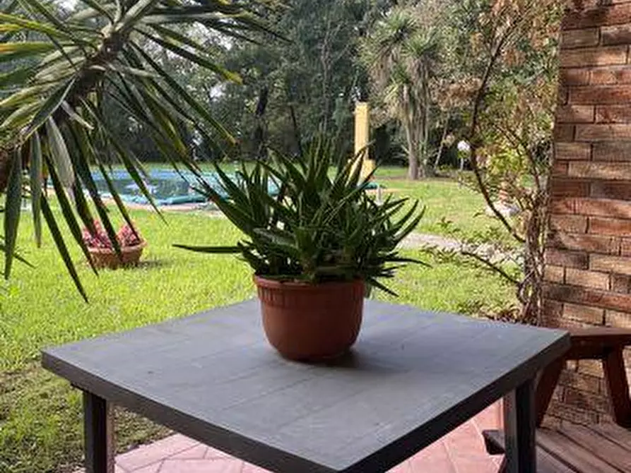 Immagine 14 di Casa indipendente in vendita  a Castelnuovo Magra