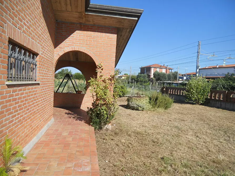 Immagine 34 di Casa indipendente in vendita  a Ortonovo