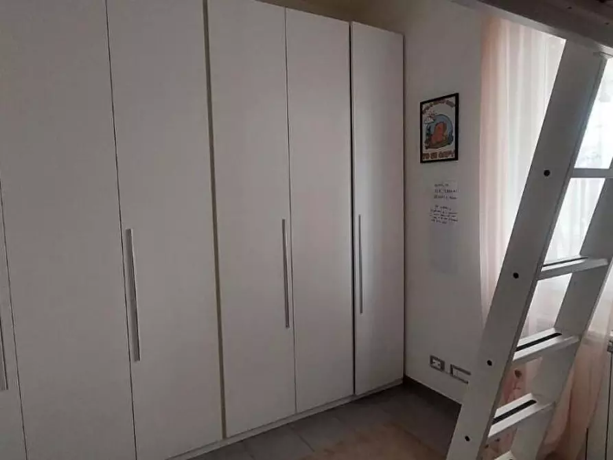 Immagine 14 di Casa semindipendente in vendita  a Sarzana