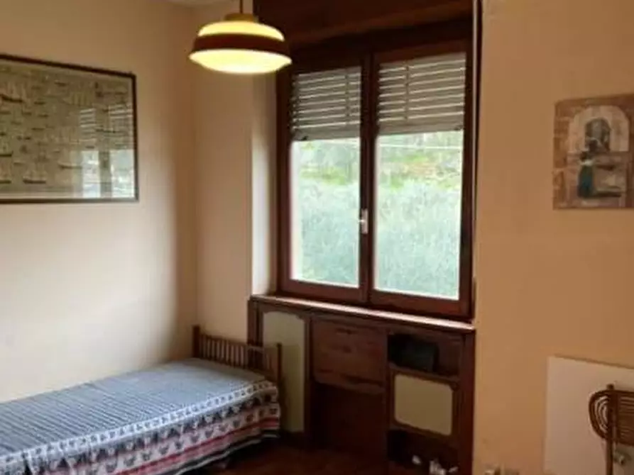 Immagine 24 di Casa indipendente in vendita  a Portovenere