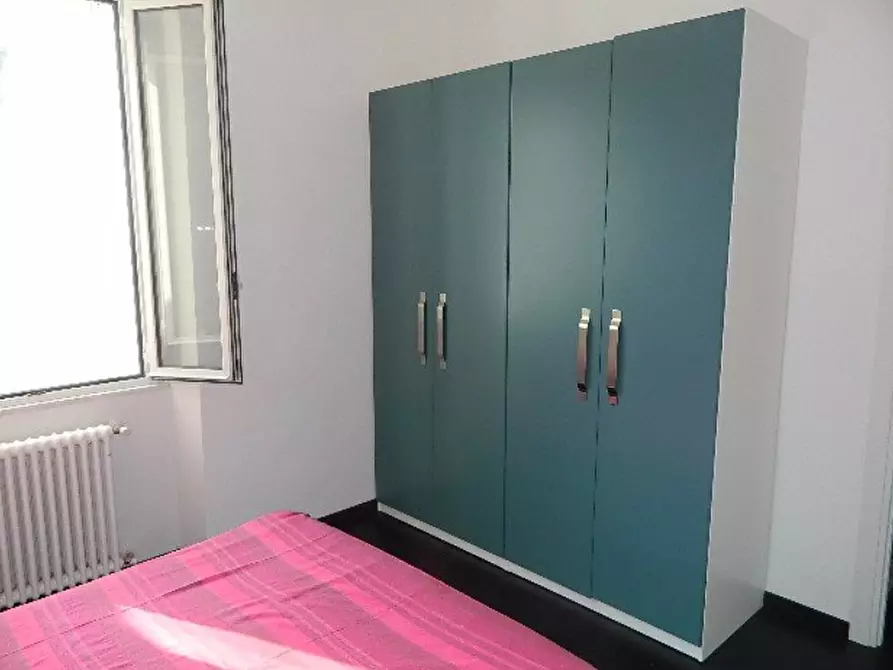 Immagine 21 di Casa semindipendente in vendita  a Carrara