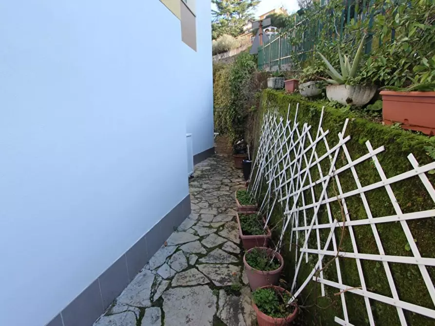 Immagine 12 di Appartamento in vendita  a Lerici