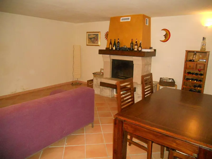 Immagine 14 di Terratetto in vendita  a Castelnuovo Magra