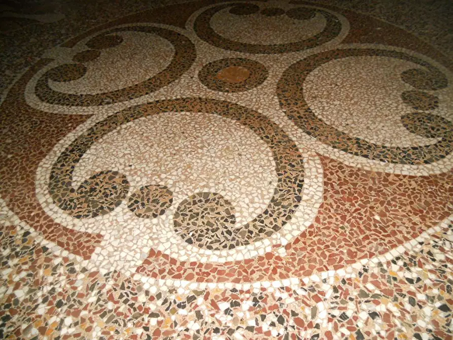 Immagine 89 di Villa in vendita  a Castelnuovo Magra