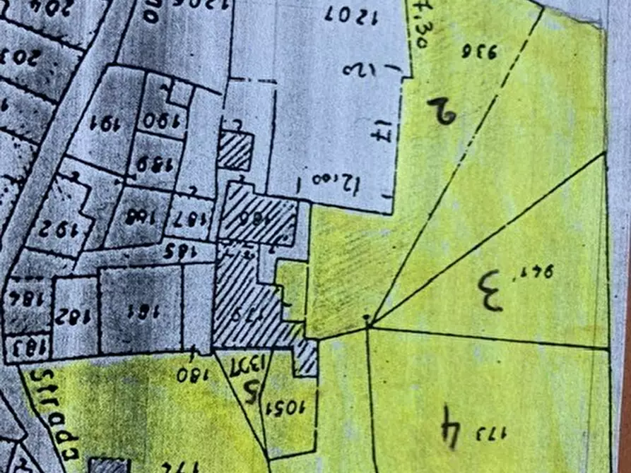 Immagine 5 di Rustico / casale in vendita  a Ortonovo