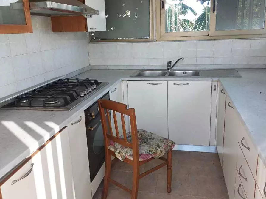 Immagine 26 di Villa in vendita  a Castelnuovo Magra