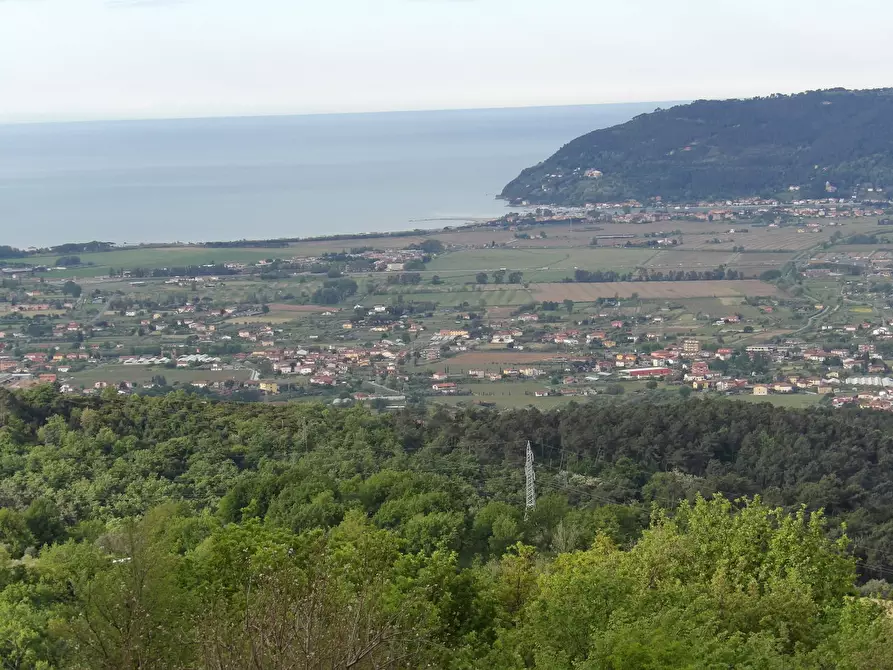 Immagine 1 di Terratetto in vendita  a Castelnuovo Magra