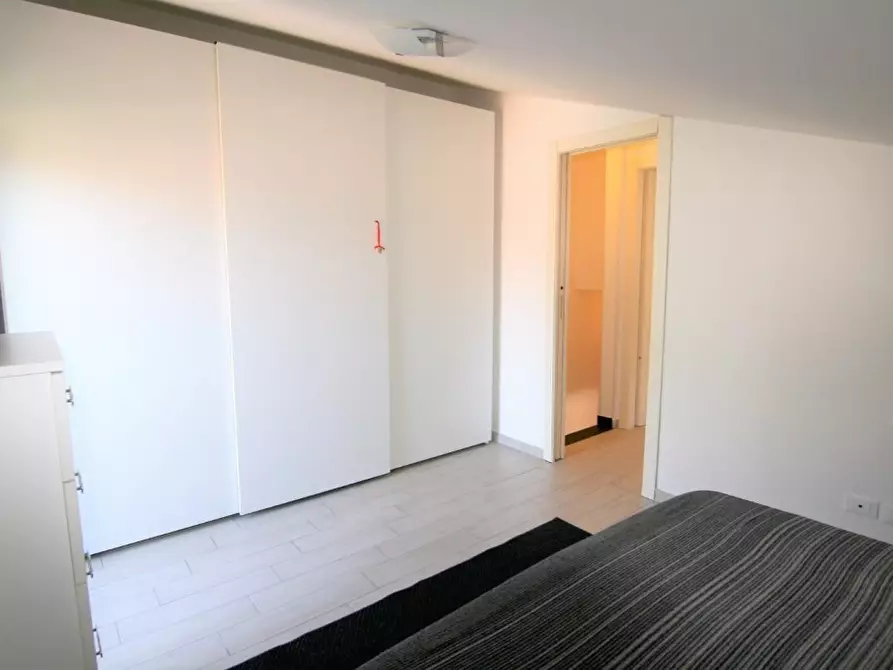 Immagine 5 di Appartamento in vendita  a Carrara