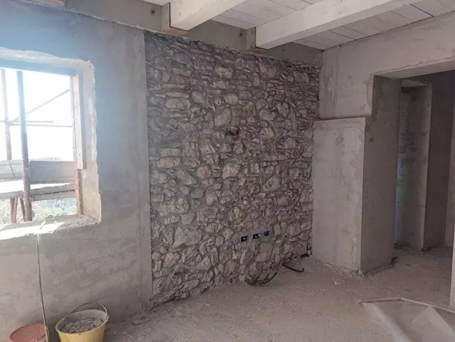 Immagine 29 di Casa semindipendente in vendita  a Sarzana