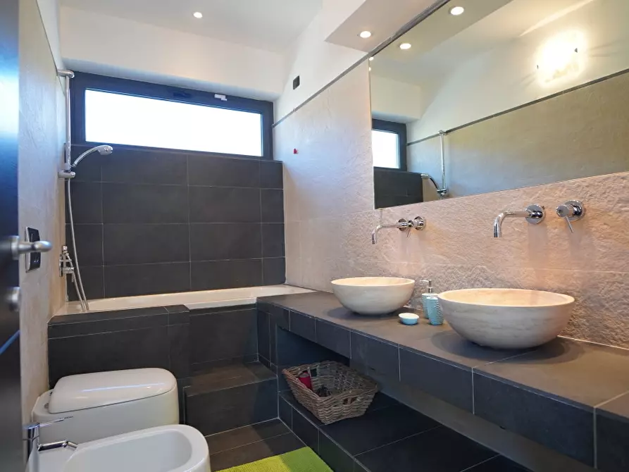 Immagine 32 di Casa indipendente in vendita  a Fosdinovo