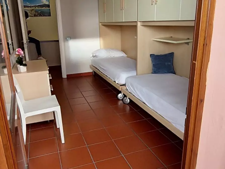 Immagine 30 di Terratetto in vendita  a Massa