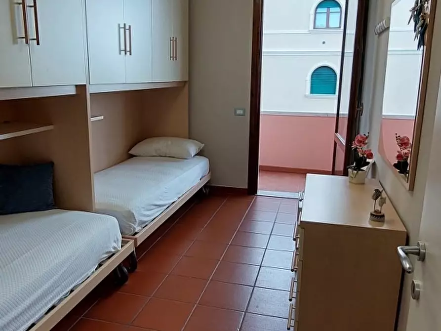 Immagine 20 di Terratetto in vendita  a Massa