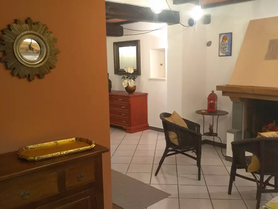 Immagine 3 di Terratetto in vendita  a Ortonovo