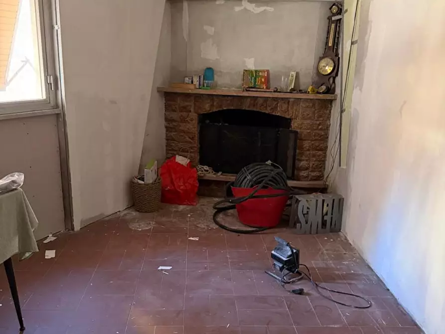 Immagine 8 di Casa indipendente in vendita  a Carrara