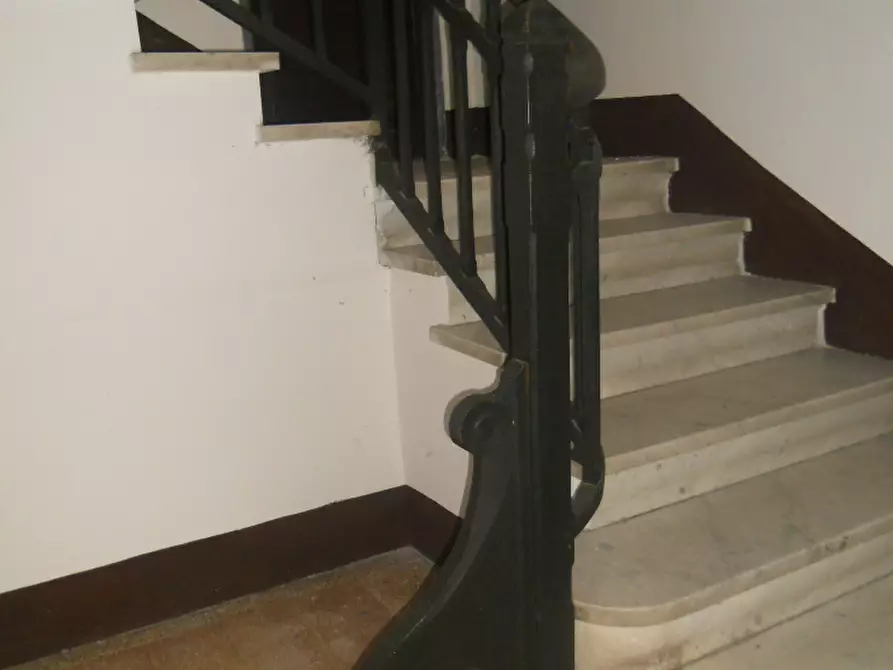 Immagine 20 di Casa colonica in vendita  a Castelnuovo Magra