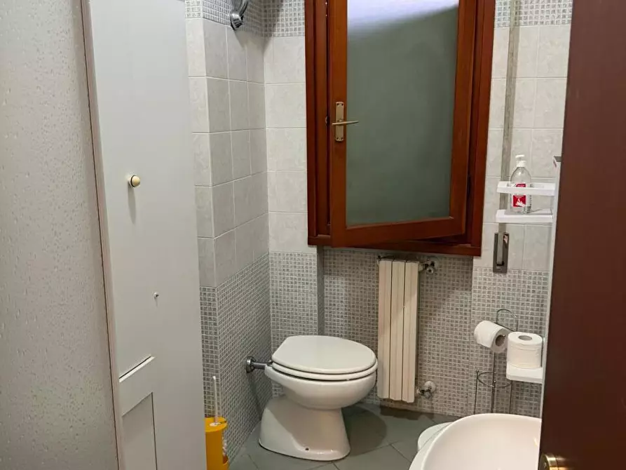 Immagine 15 di Appartamento in vendita  a Castelnuovo Magra