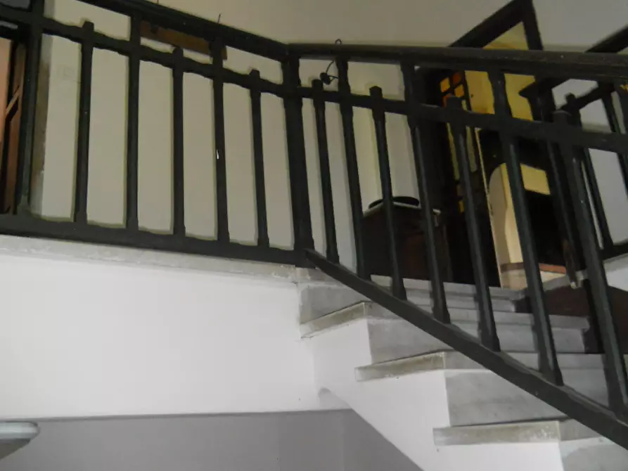 Immagine 23 di Casa colonica in vendita  a Castelnuovo Magra