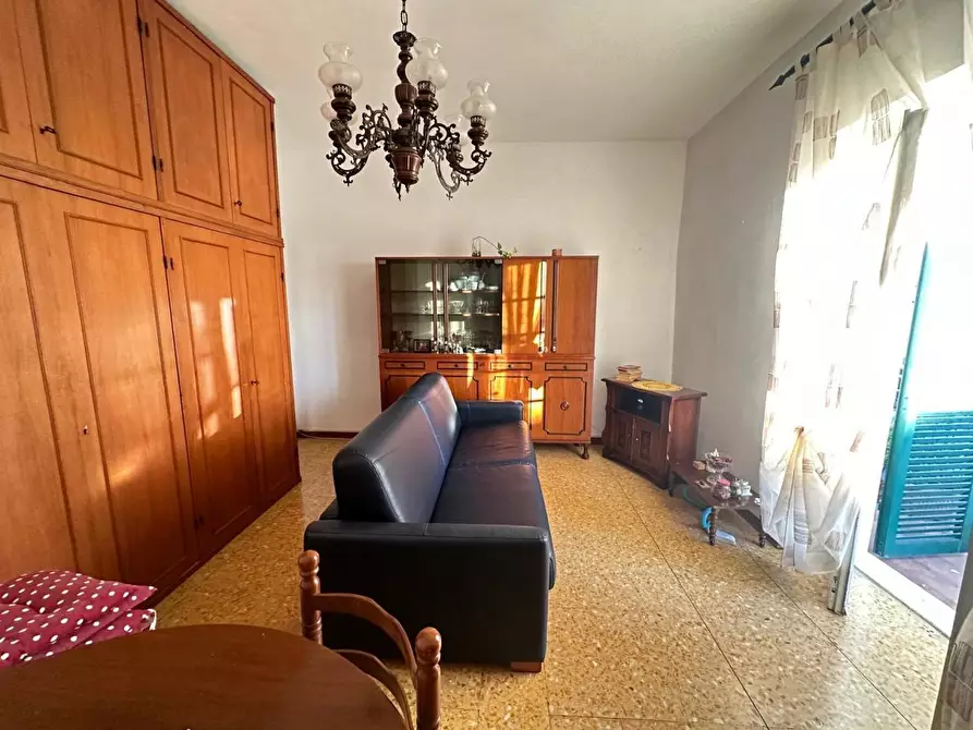 Immagine 9 di Appartamento in vendita  a Carrara