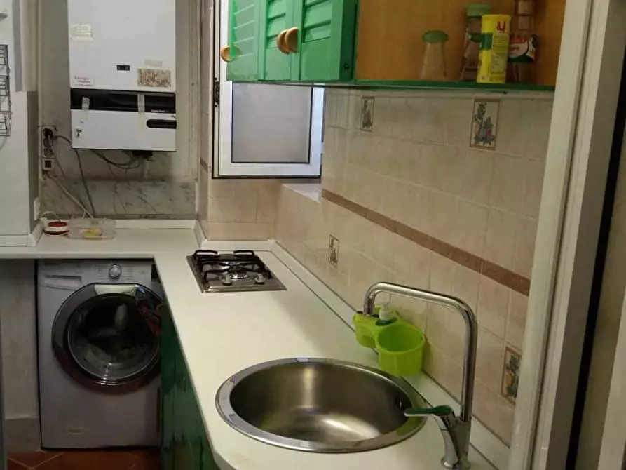 Immagine 3 di Appartamento in vendita  a Carrara