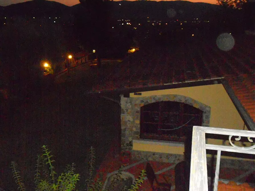 Immagine 116 di Villa in vendita  a Castelnuovo Magra