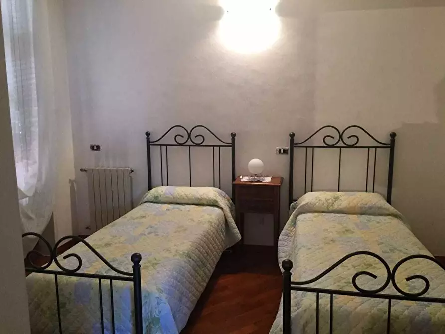 Immagine 26 di Villa in vendita  a Castelnuovo Magra