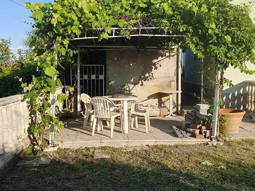 Immagine 27 di Terratetto in vendita  a Sarzana