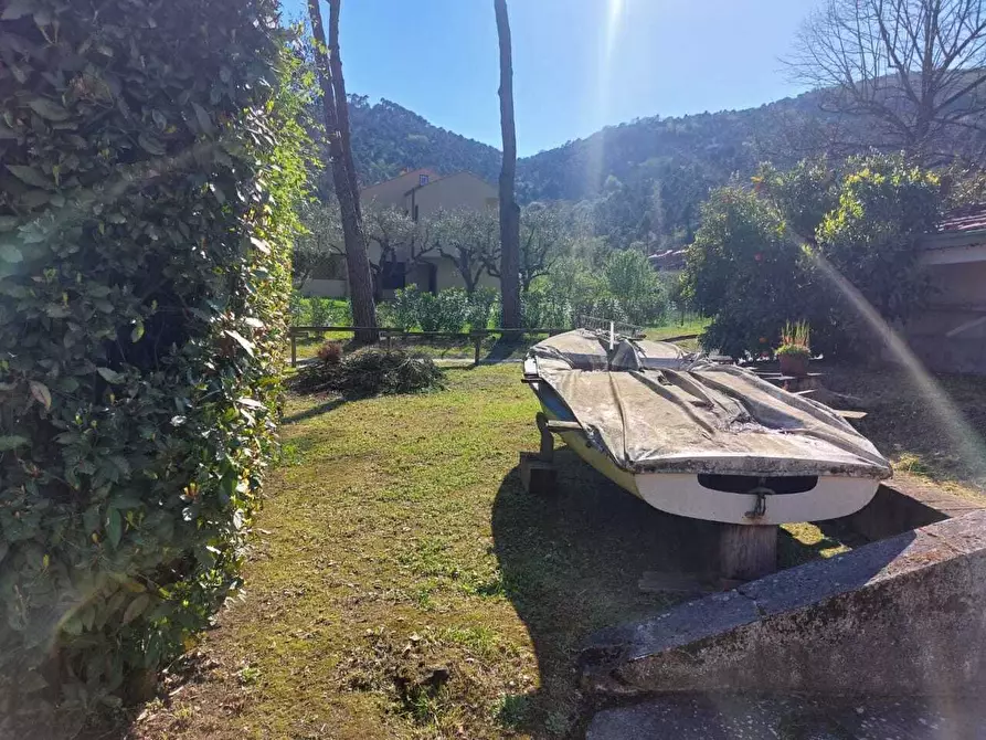 Immagine 19 di Casa semindipendente in vendita  a Ameglia