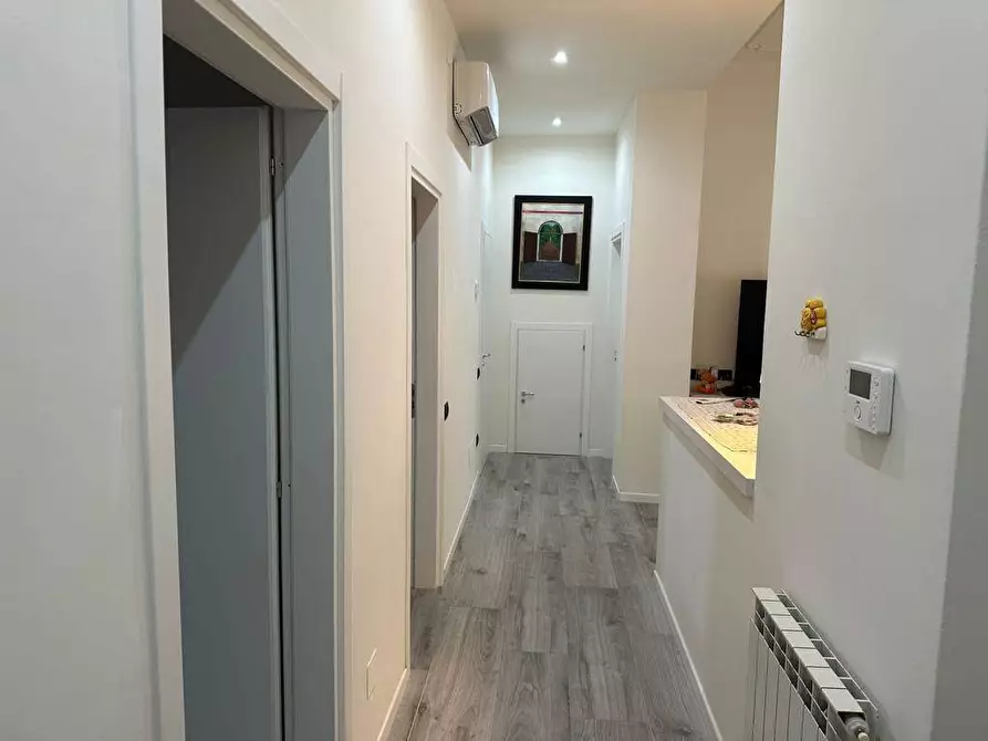 Immagine 3 di Appartamento in vendita  a Carrara