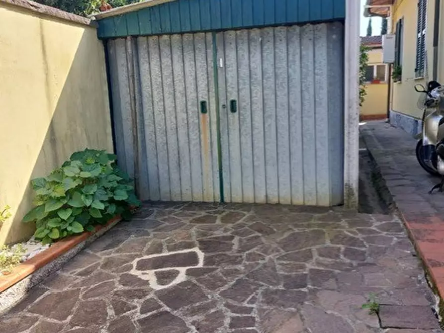 Immagine 31 di Casa indipendente in vendita  a Ortonovo