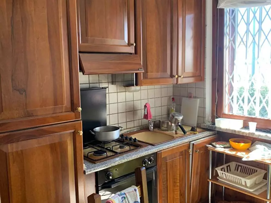 Immagine 8 di Casa semindipendente in vendita  a Ortonovo