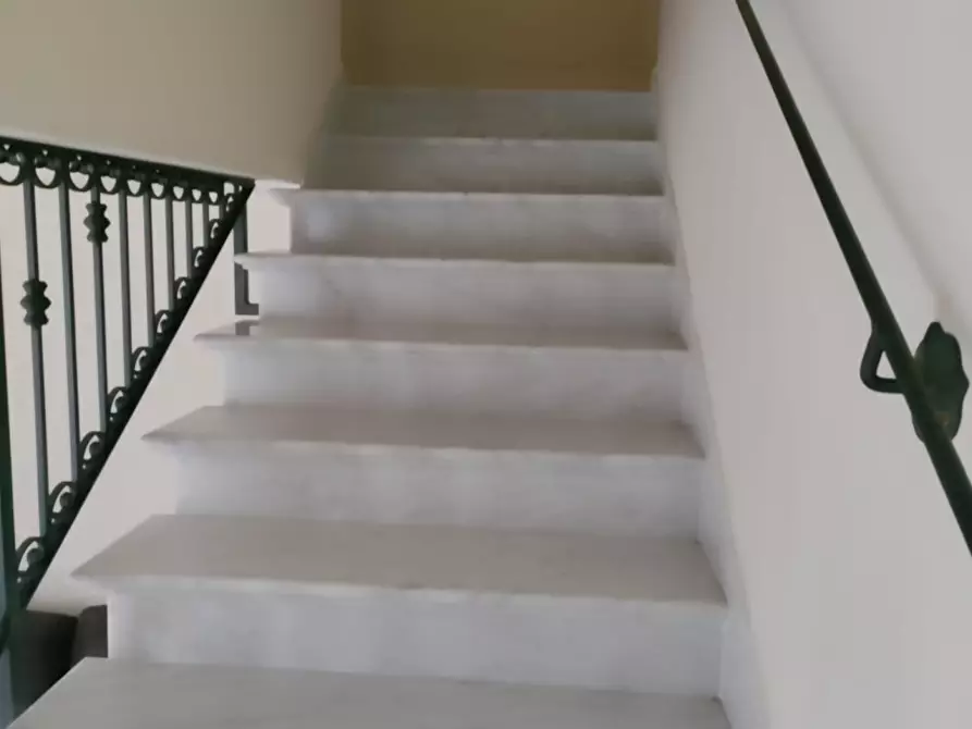 Immagine 33 di Casa indipendente in vendita  a Castelnuovo Magra