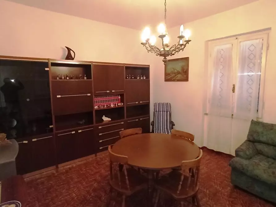 Immagine 3 di Casa semindipendente in vendita  a Castelnuovo Magra