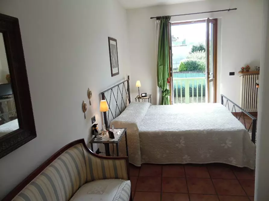 Immagine 3 di Villa in vendita  a Aulla