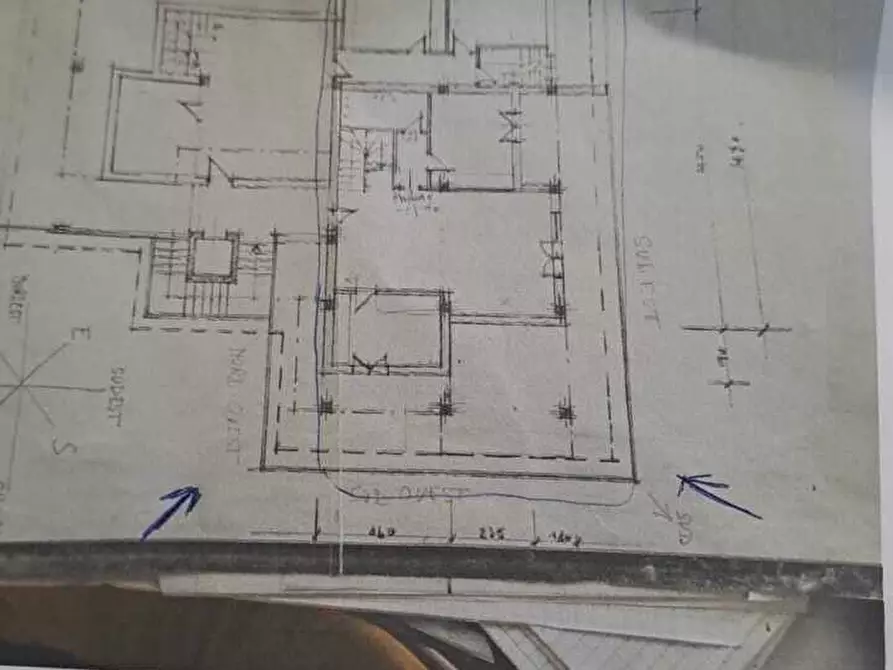 Immagine 35 di Appartamento in vendita  a Carrara