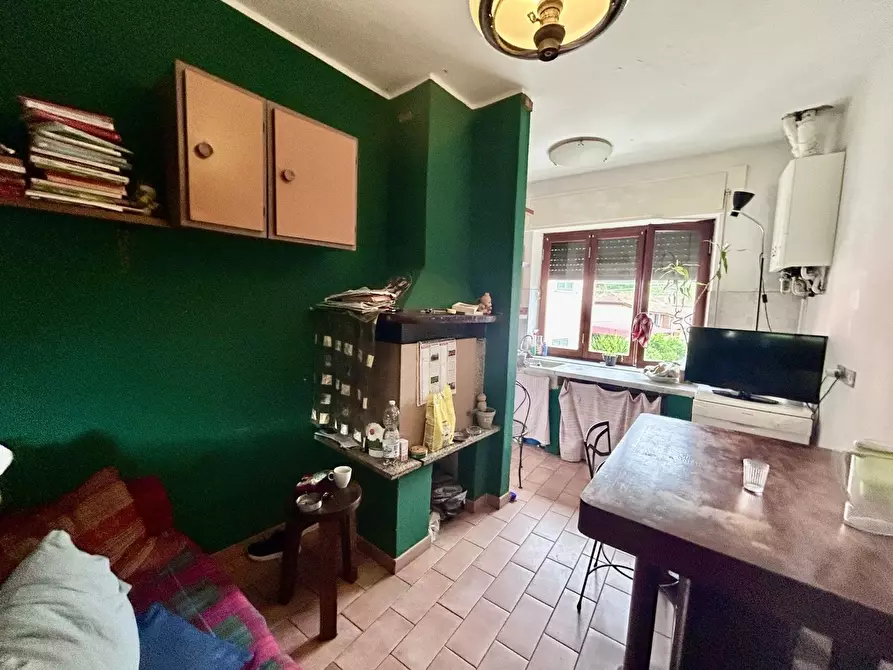 Immagine 1 di Casa semindipendente in vendita  a Ortonovo