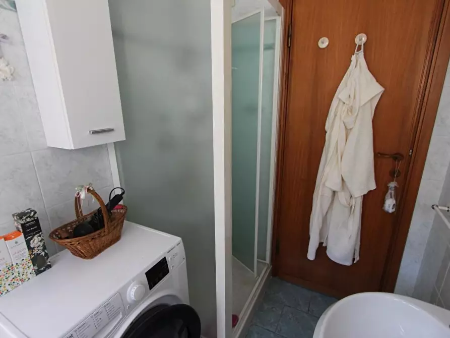 Immagine 33 di Appartamento in vendita  a Lerici