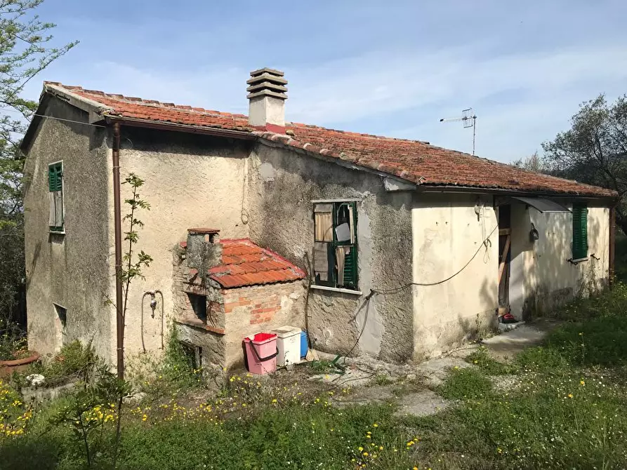 Immagine 12 di Casa indipendente in vendita  a Fosdinovo
