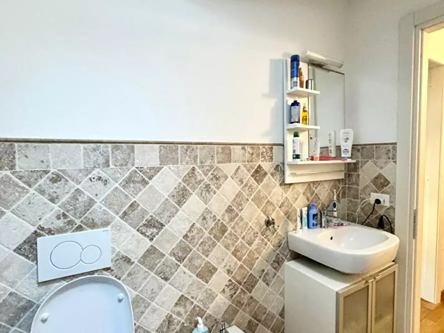 Immagine 6 di Terratetto in vendita  a Carrara