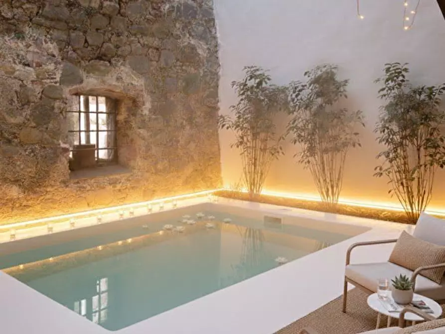 Immagine 33 di Casa indipendente in vendita  a Sarzana