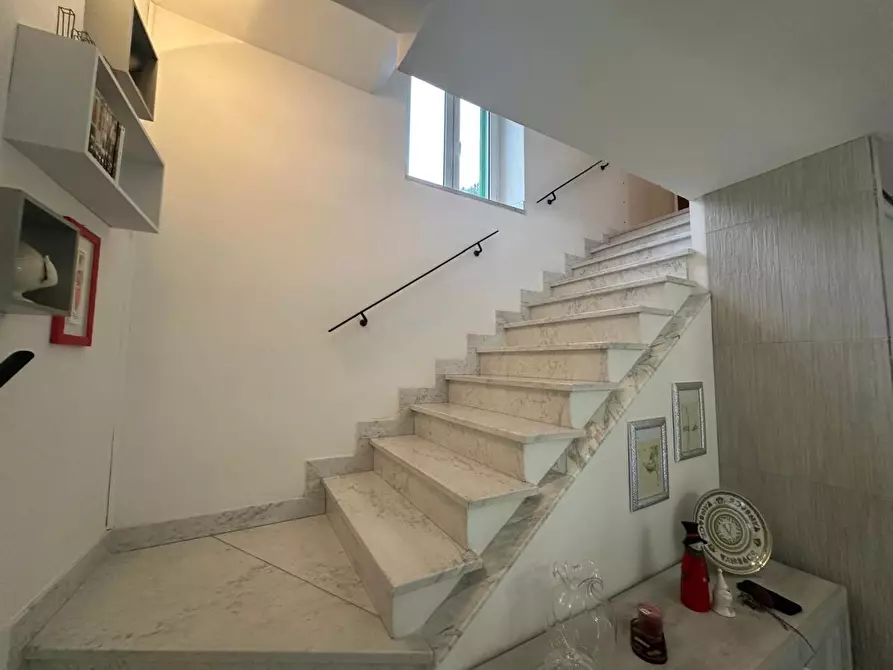 Immagine 22 di Terratetto in vendita  a Carrara
