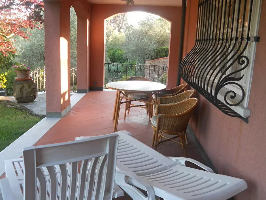 Immagine 57 di Villa in vendita  a Castelnuovo Magra