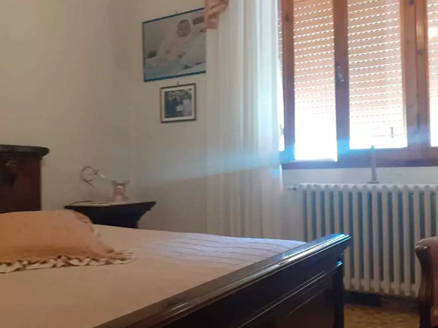 Immagine 28 di Casa semindipendente in vendita  a Carrara