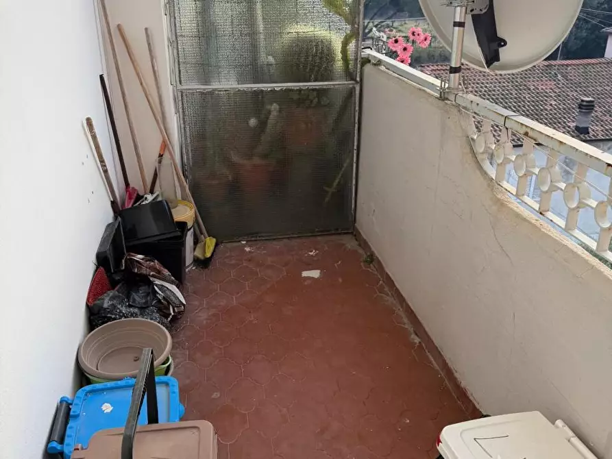 Immagine 7 di Appartamento in vendita  a Ortonovo