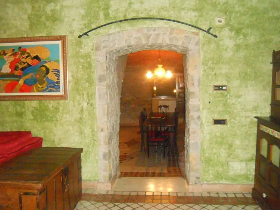 Immagine 77 di Villa in vendita  a Castelnuovo Magra